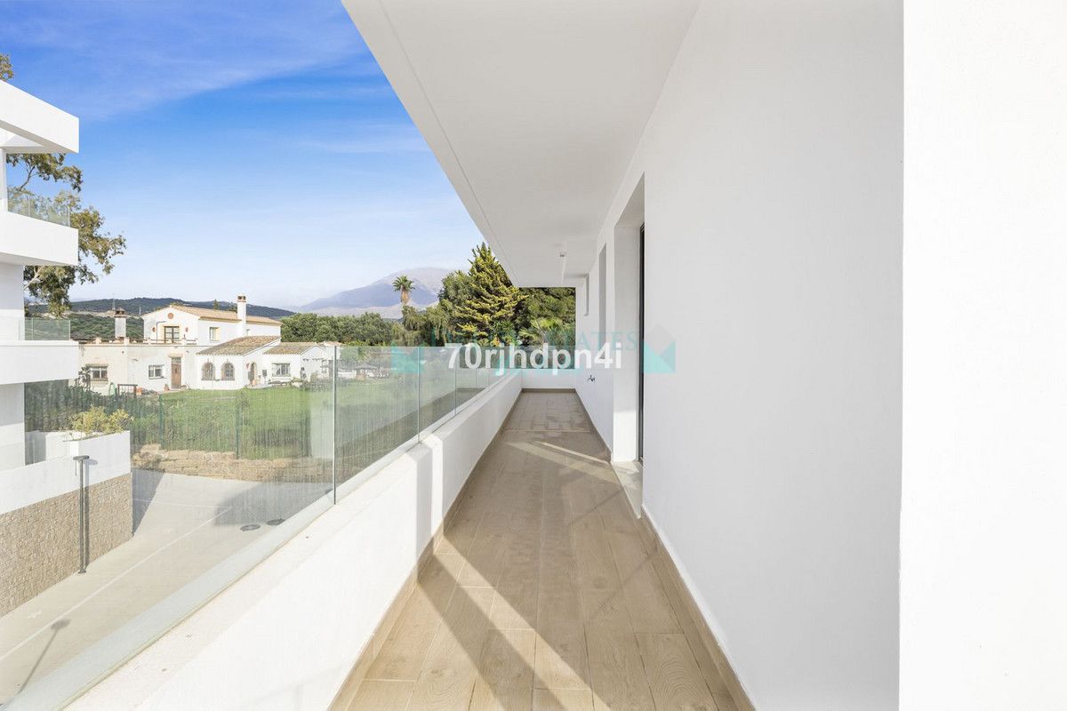 Apartamento en venta en Estepona