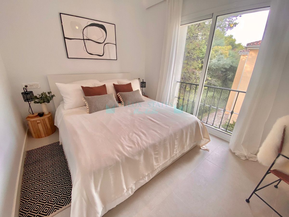 Penthouse for rent in La Quinta, Benahavis