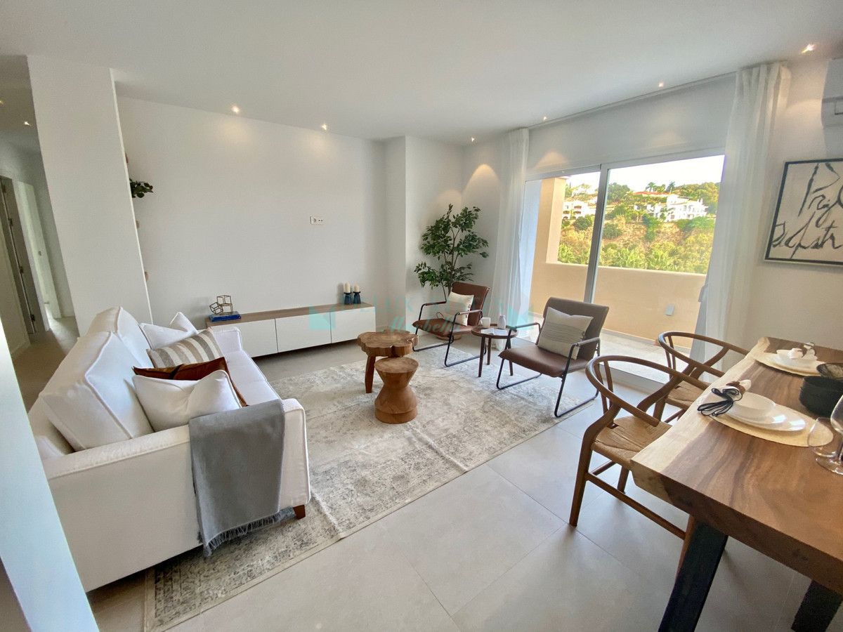 Penthouse for rent in La Quinta, Benahavis