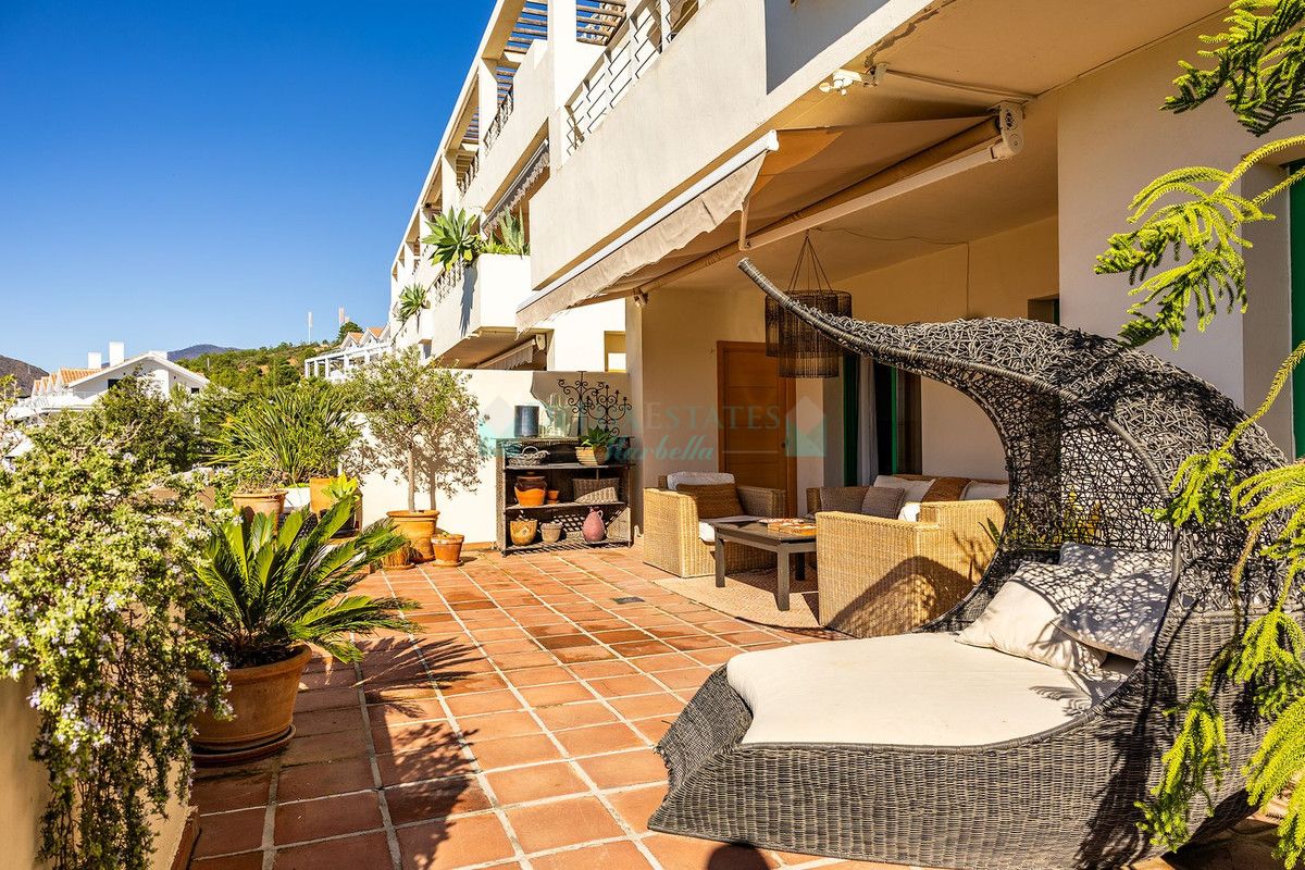 Apartamento Planta Baja en venta en Selwo, Estepona