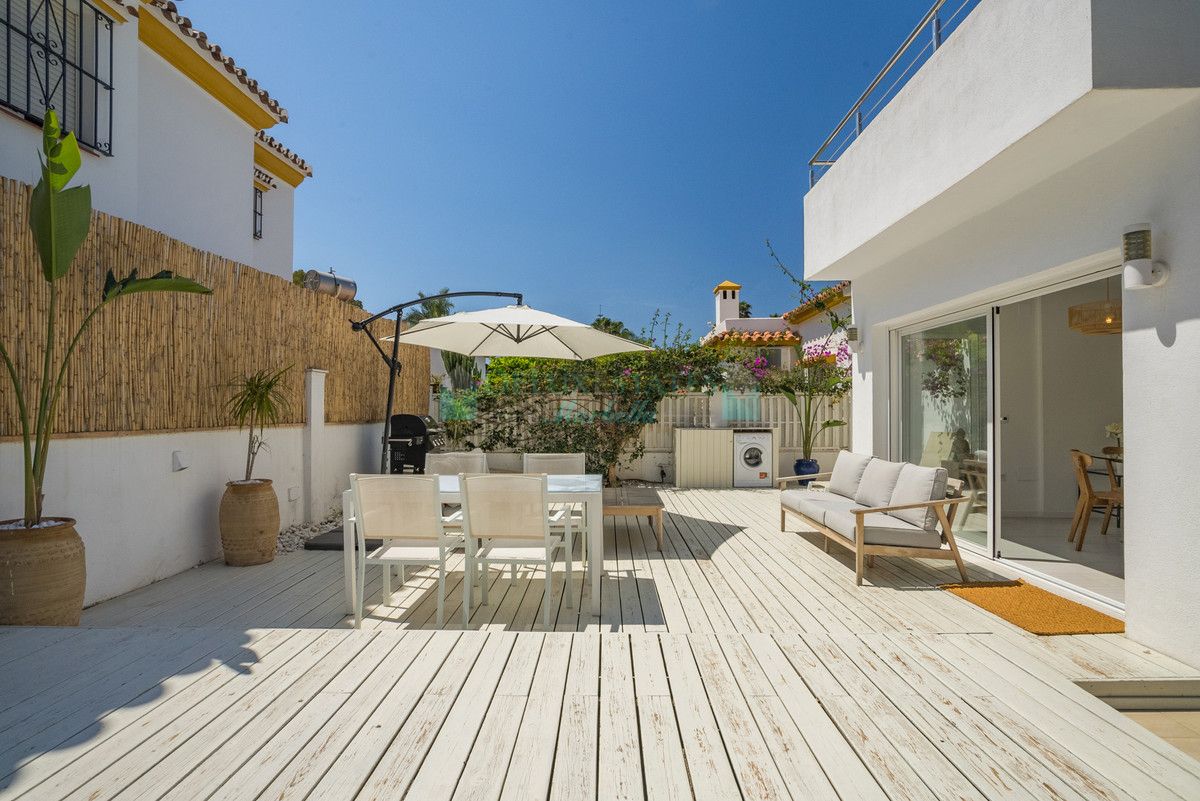 Villa for sale in San Pedro de Alcantara