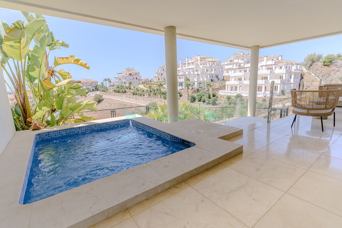 Apartment for sale in Nueva Andalucia