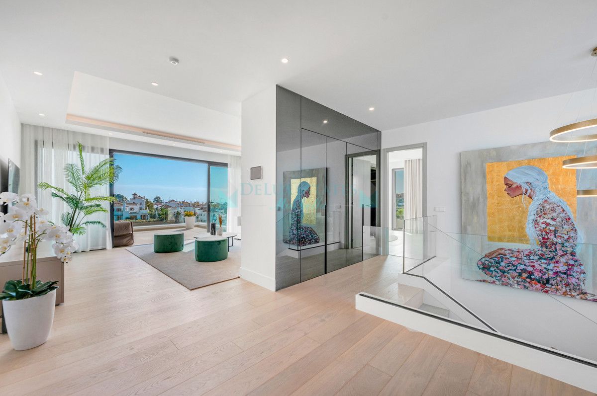 Villa en venta en Estepona