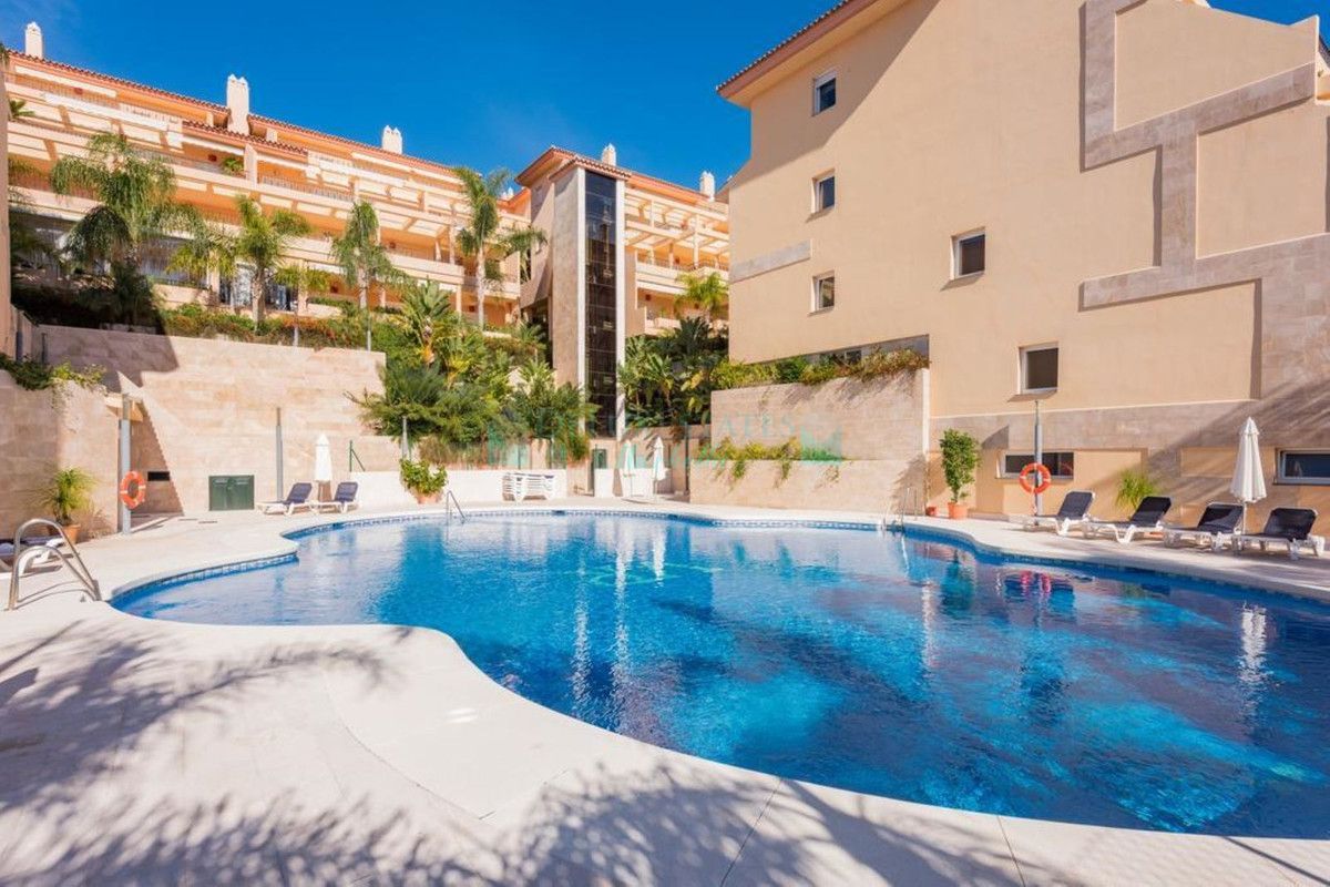 Apartment for sale in Nueva Andalucia