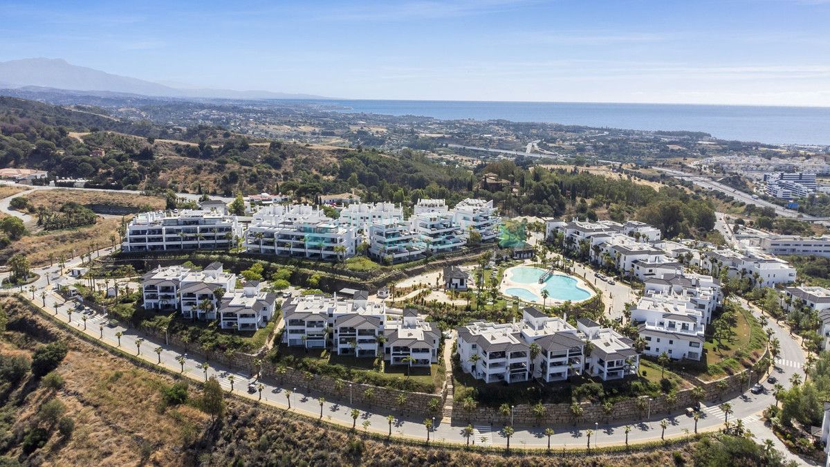 Penthouse for sale in Estepona