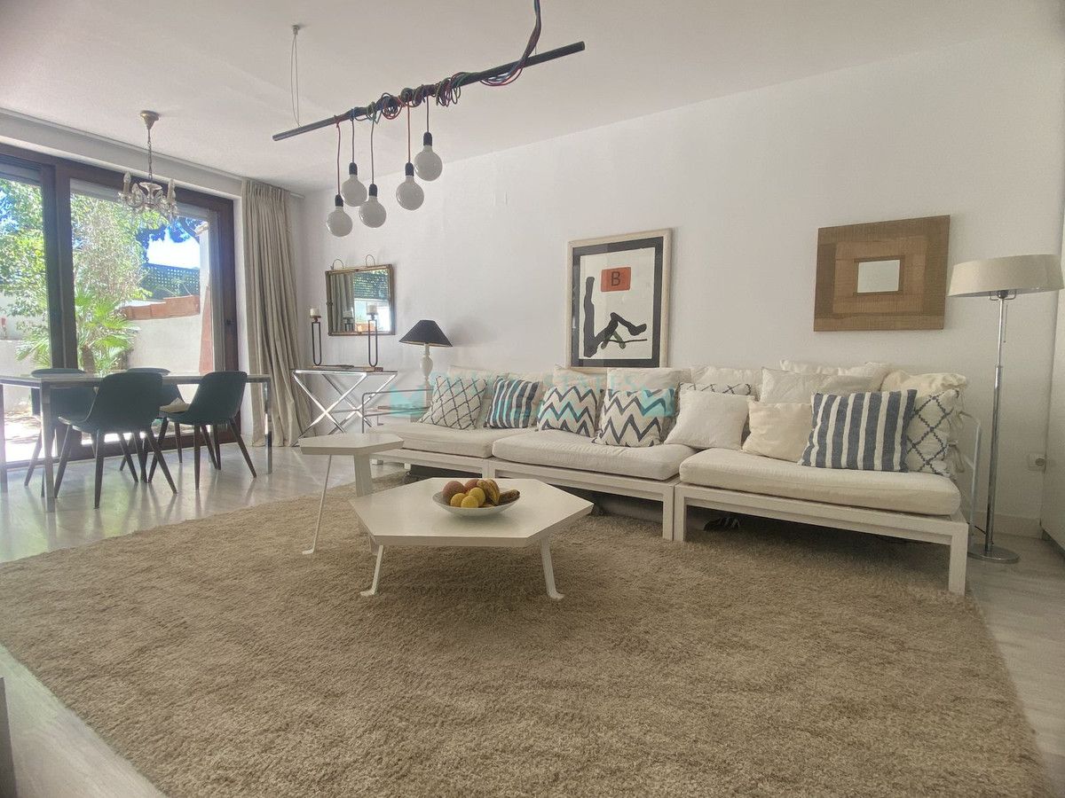 Town House for rent in Elviria, Marbella East
