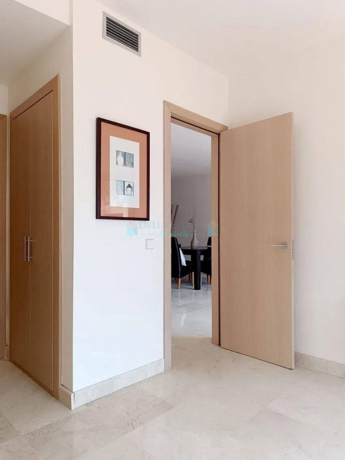 Ático en venta en Bel Air, Estepona