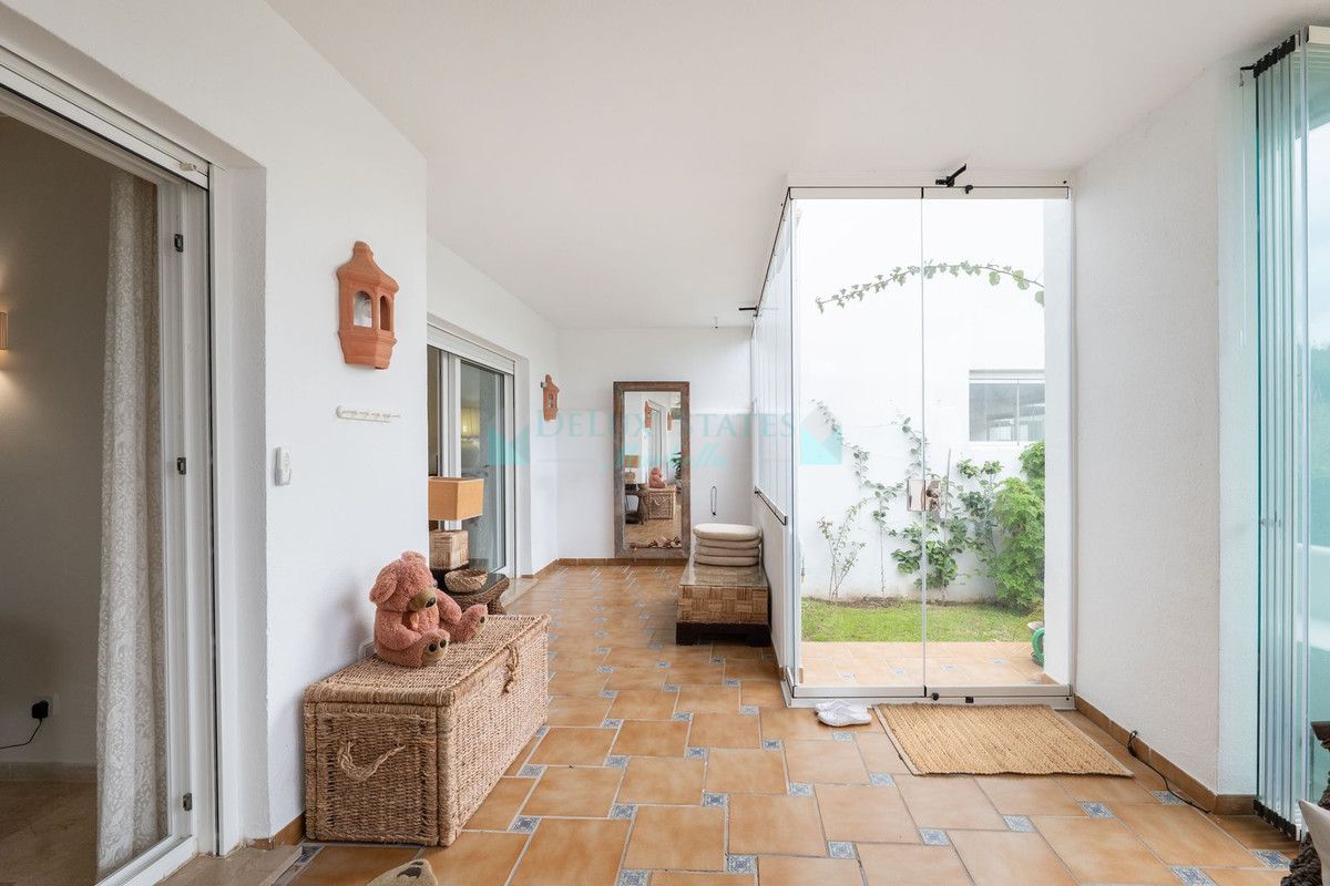 Ground Floor Apartment for sale in Los Monteros, Marbella East