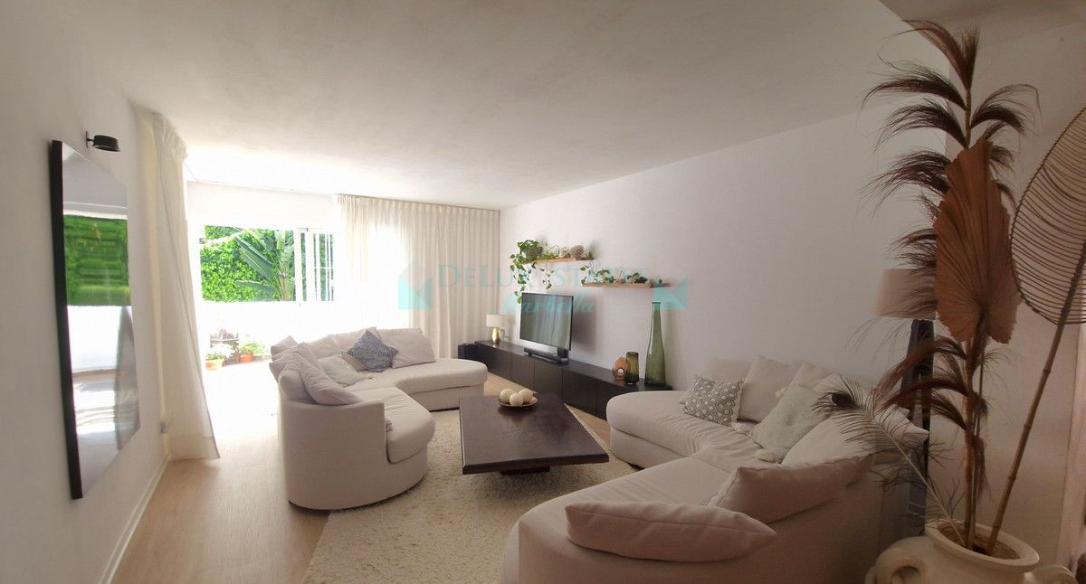 Apartamento en venta en Nueva Andalucia