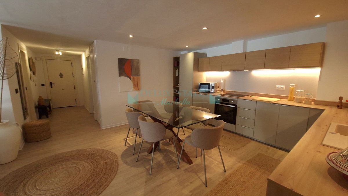 Apartamento en venta en Nueva Andalucia