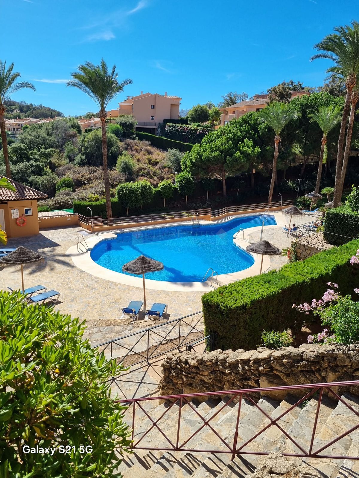 Ground Floor Apartment for sale in La Mairena, Marbella East