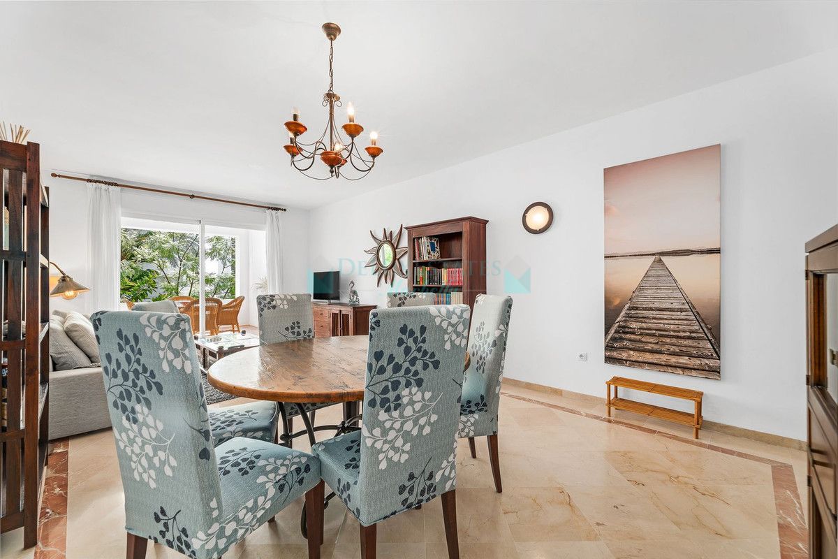 Apartment for sale in Costalita, Estepona