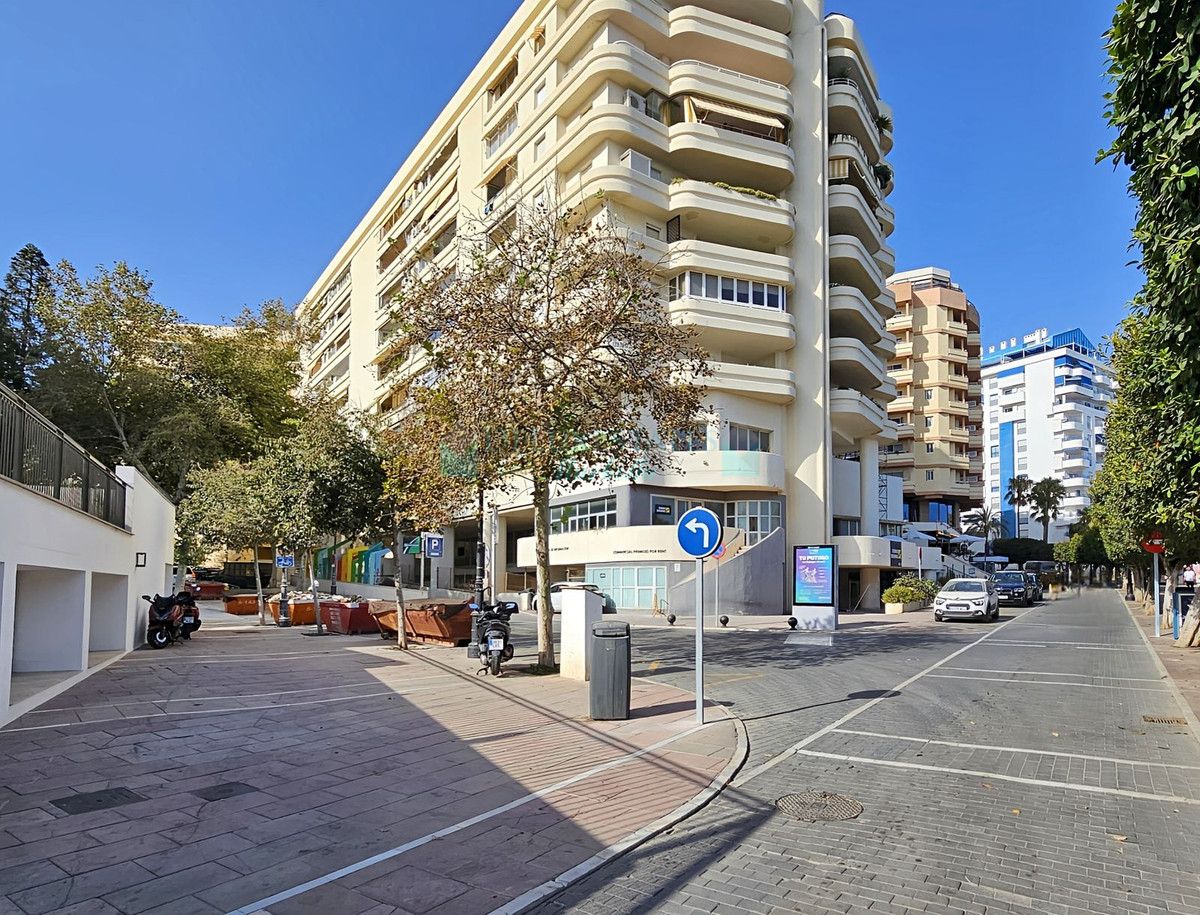 Apartment for sale in Marbella