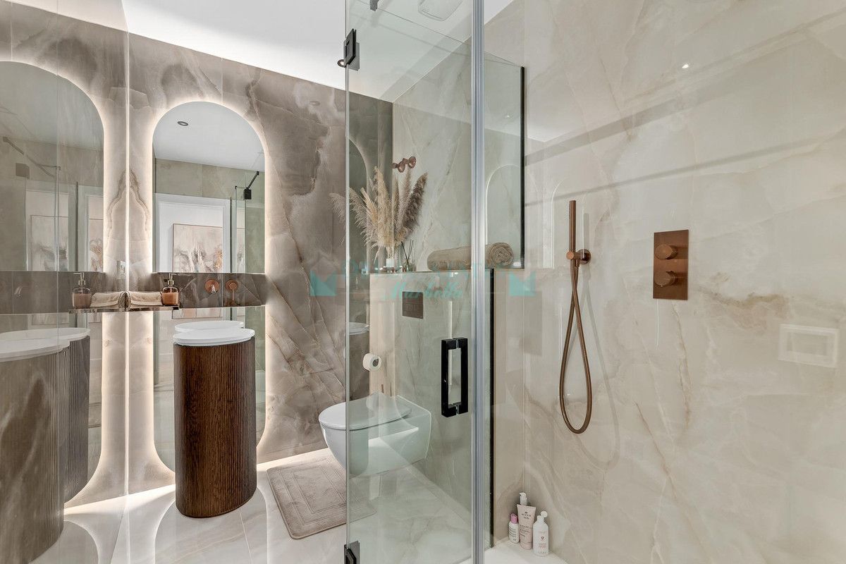 Apartamento Planta Baja en venta en Estepona