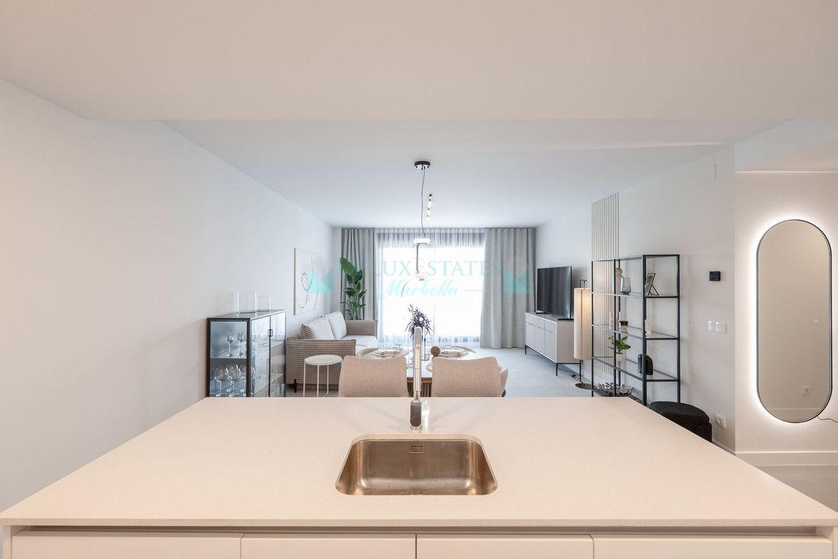 Apartamento en venta en Estepona