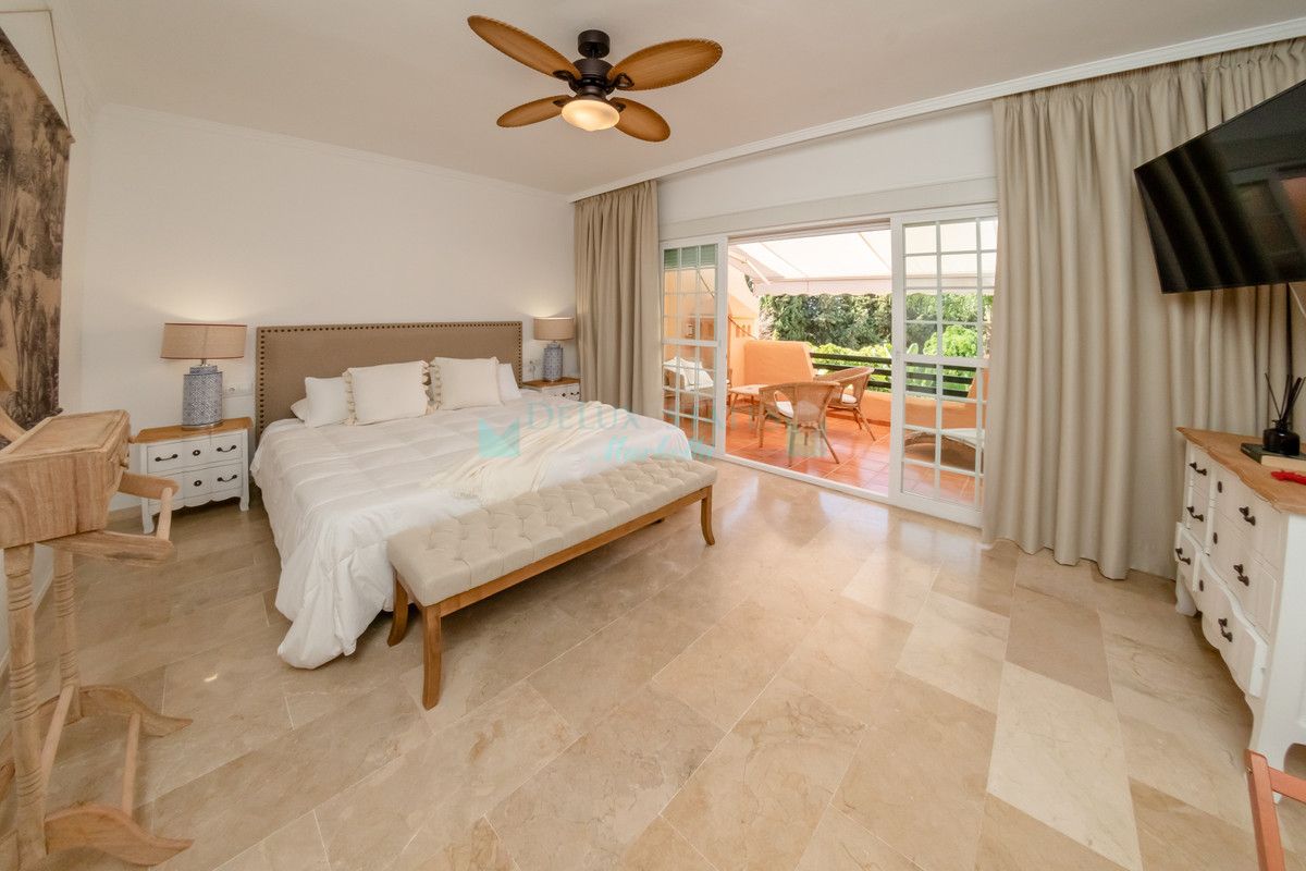 Town House for sale in Nagüeles, Marbella Golden Mile