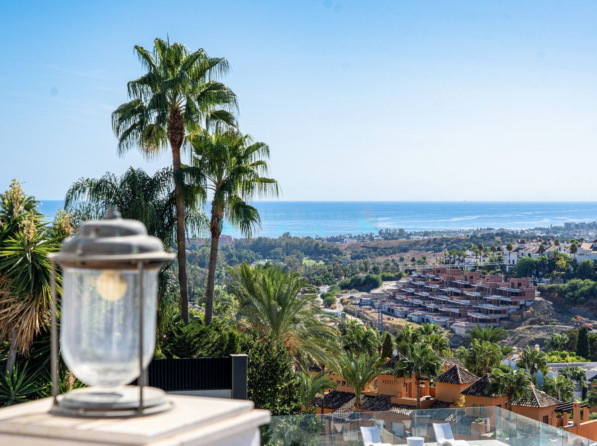 Villa for rent in Benahavis