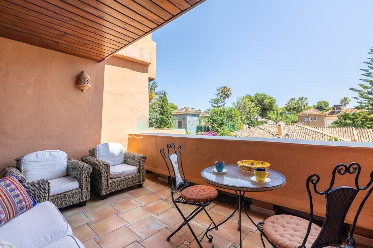 Apartment for sale in Estepona