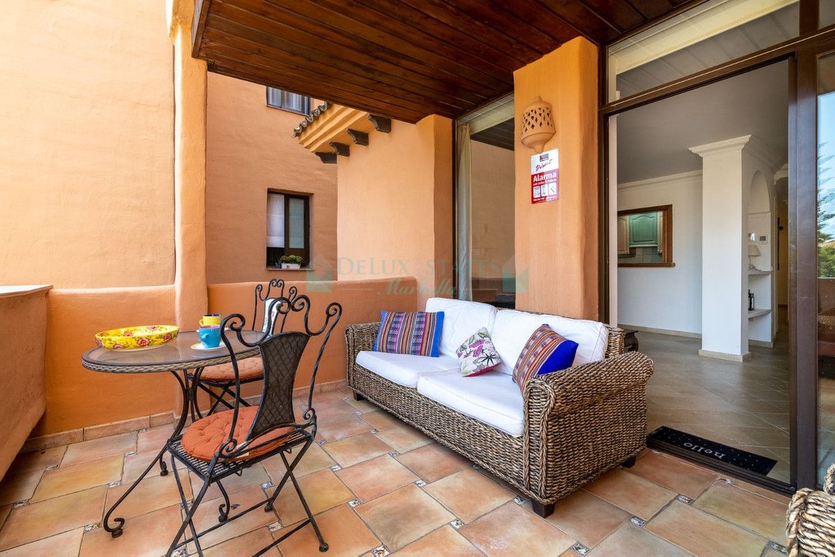 Apartment for sale in Estepona