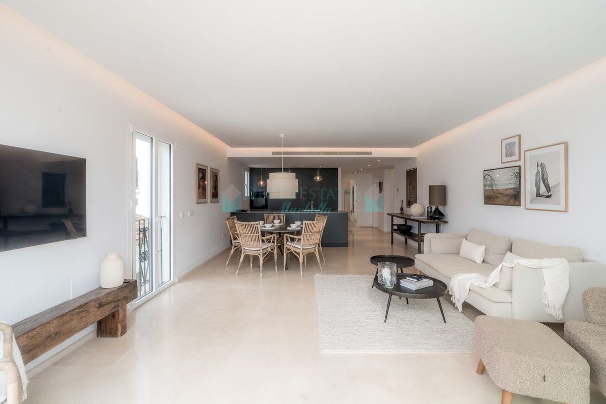 Penthouse for sale in Marbella - Puerto Banus