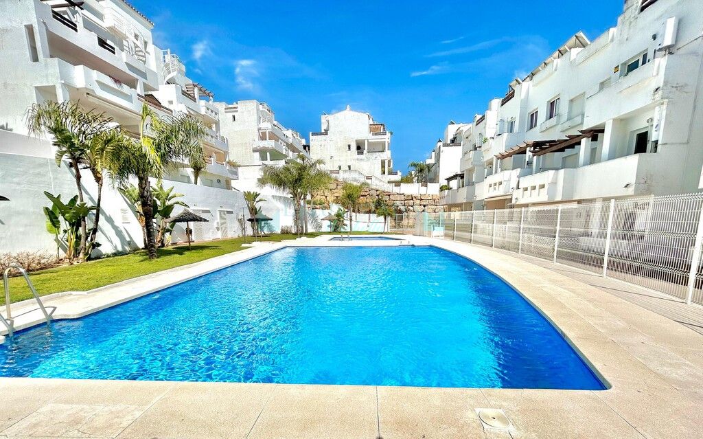 Apartment for sale in Estepona