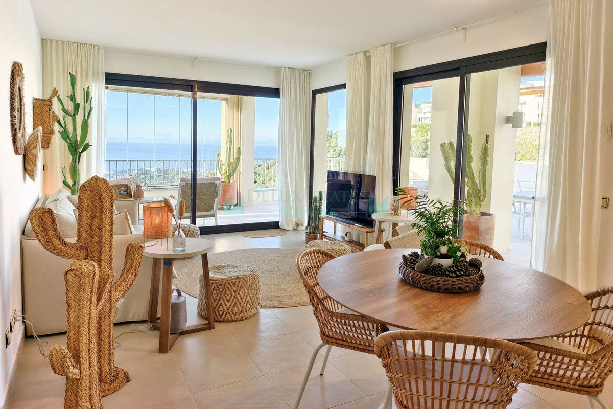 Penthouse for sale in Los Altos de los Monteros, Marbella East