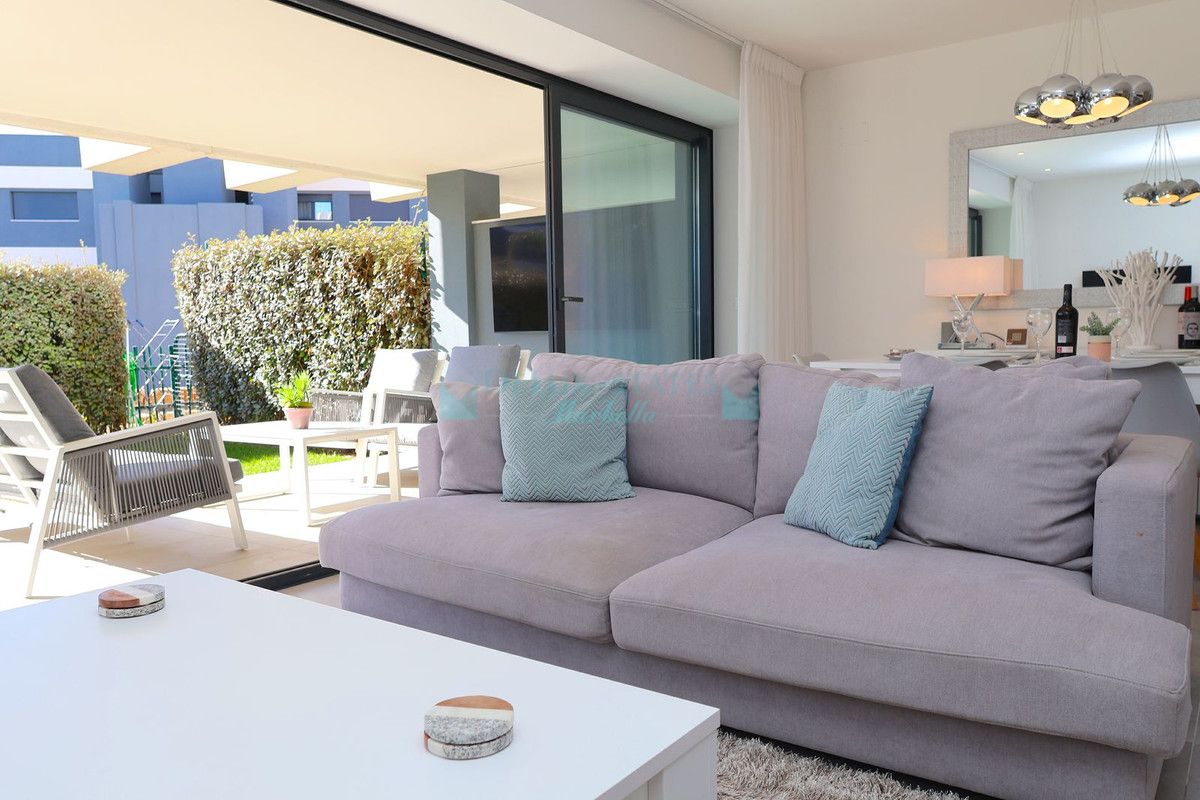 Ground Floor Apartment for sale in Selwo, Estepona