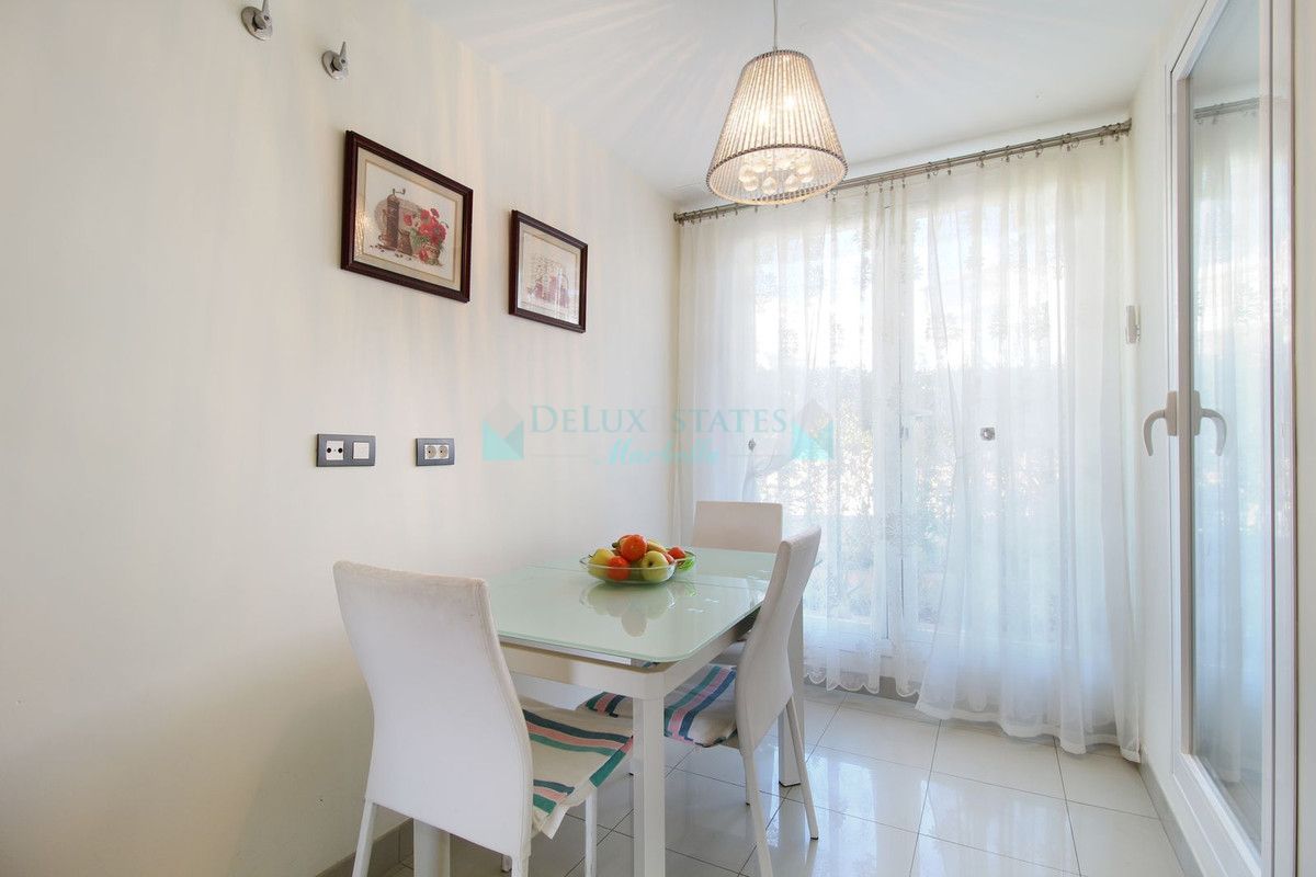 Town House for sale in New Golden Mile, Estepona