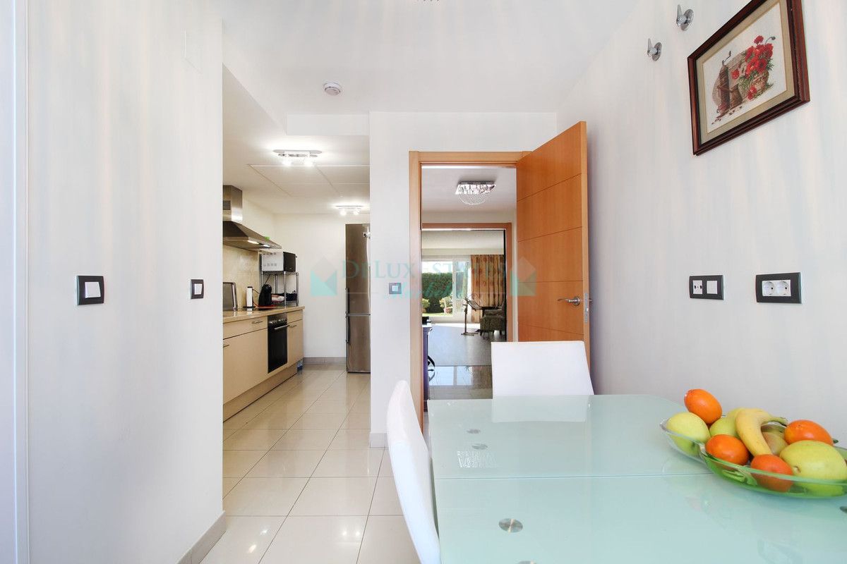 Town House for sale in New Golden Mile, Estepona