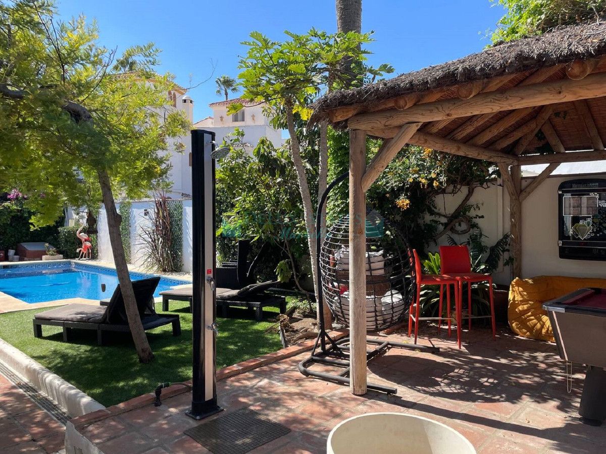 Villa for rent in Marbella