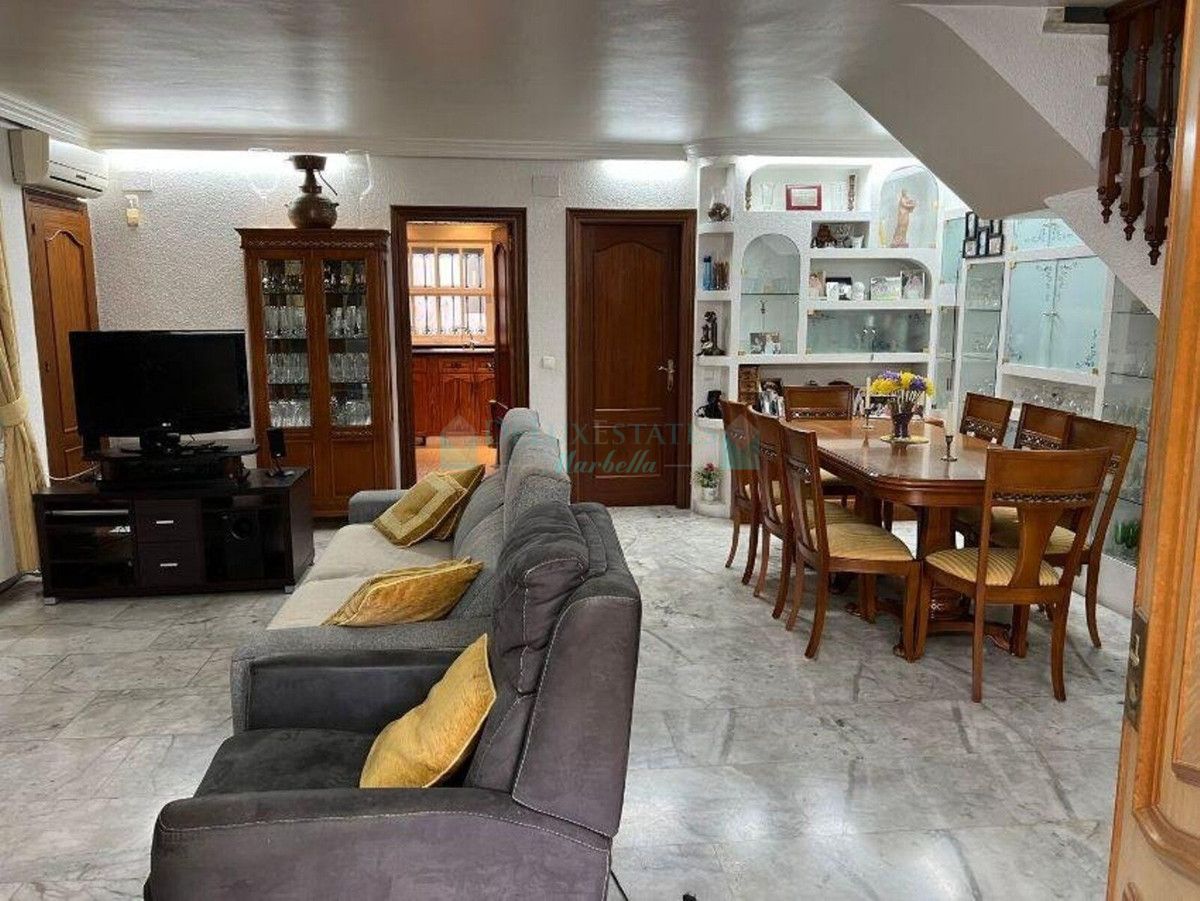 Semi Detached Villa for sale in La Campana, Nueva Andalucia