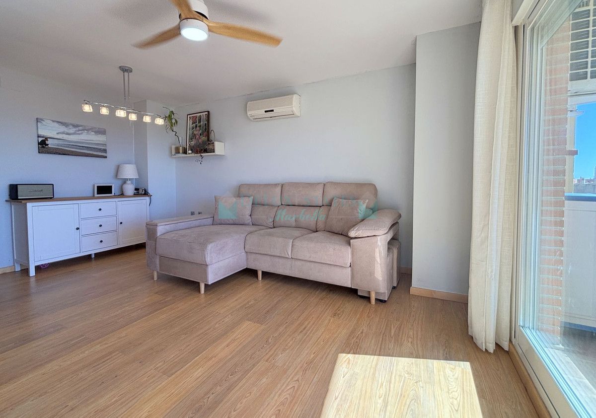 Apartment for sale in Estepona