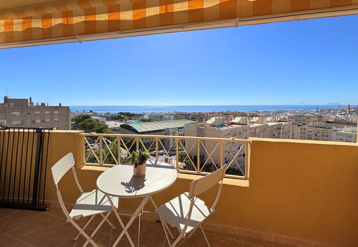 Apartment for sale in Estepona