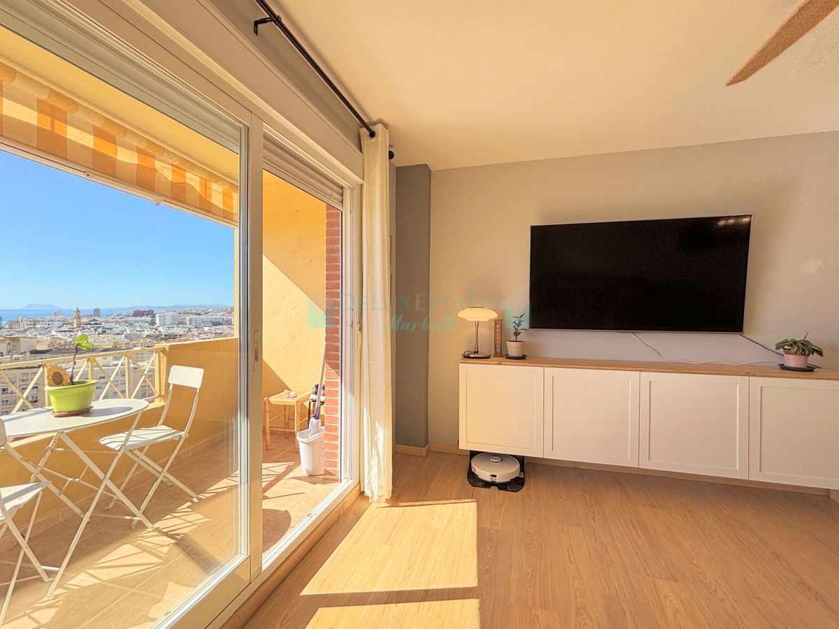 Apartment for sale in Estepona