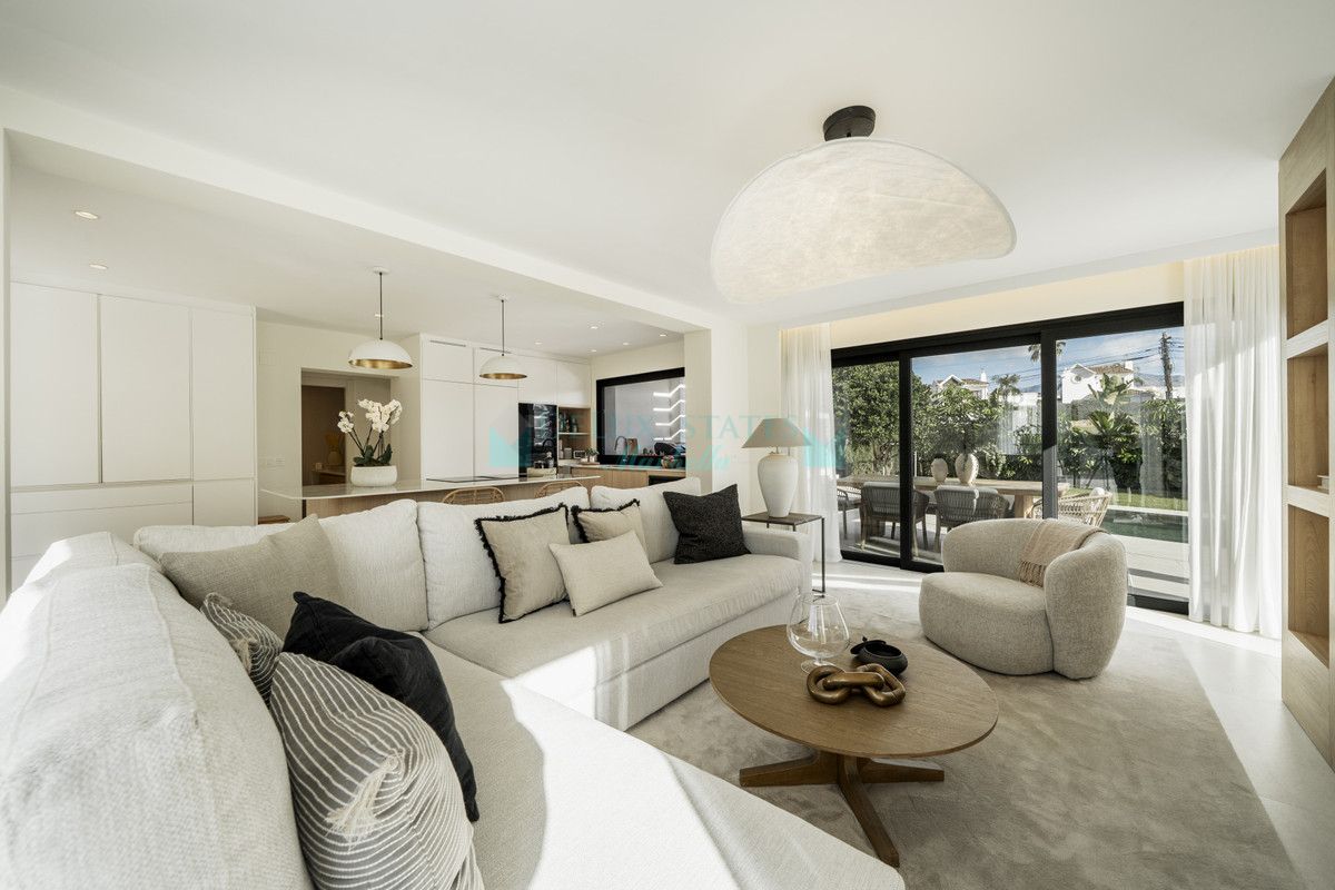 Villa for sale in San Pedro de Alcantara