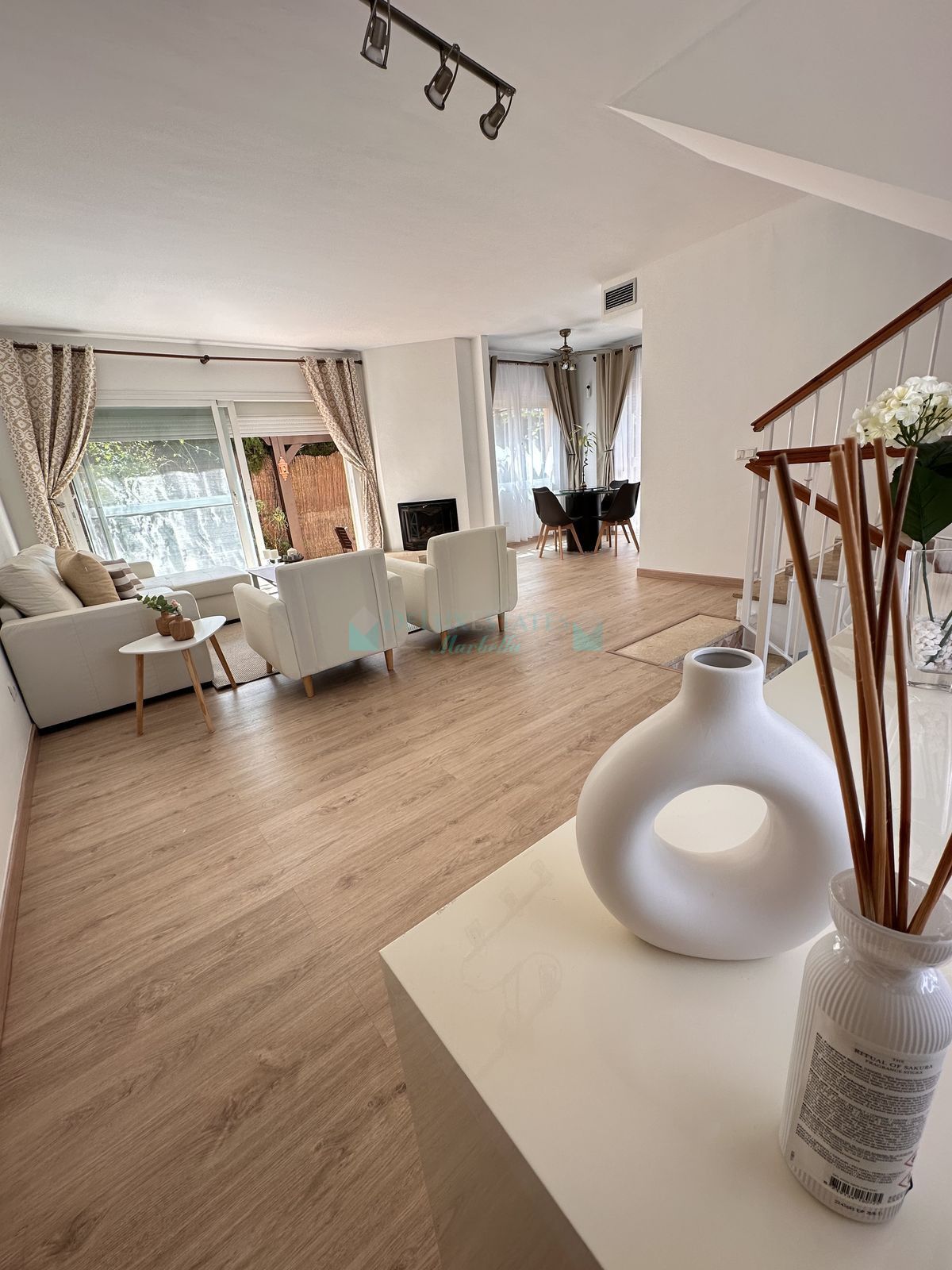 Villa en alquiler en Nueva Andalucia