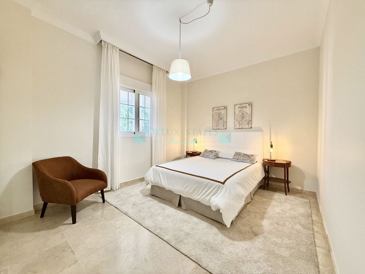 Apartment for rent in Nueva Andalucia