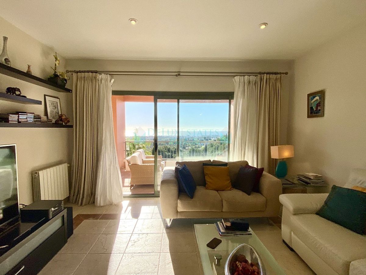 Apartamento en venta en Los Flamingos, Benahavis