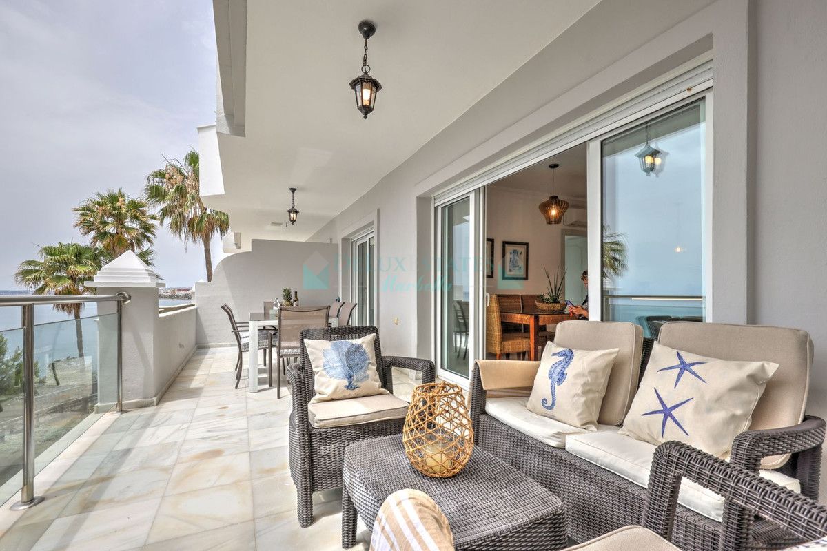 Apartamento en venta en Estepona