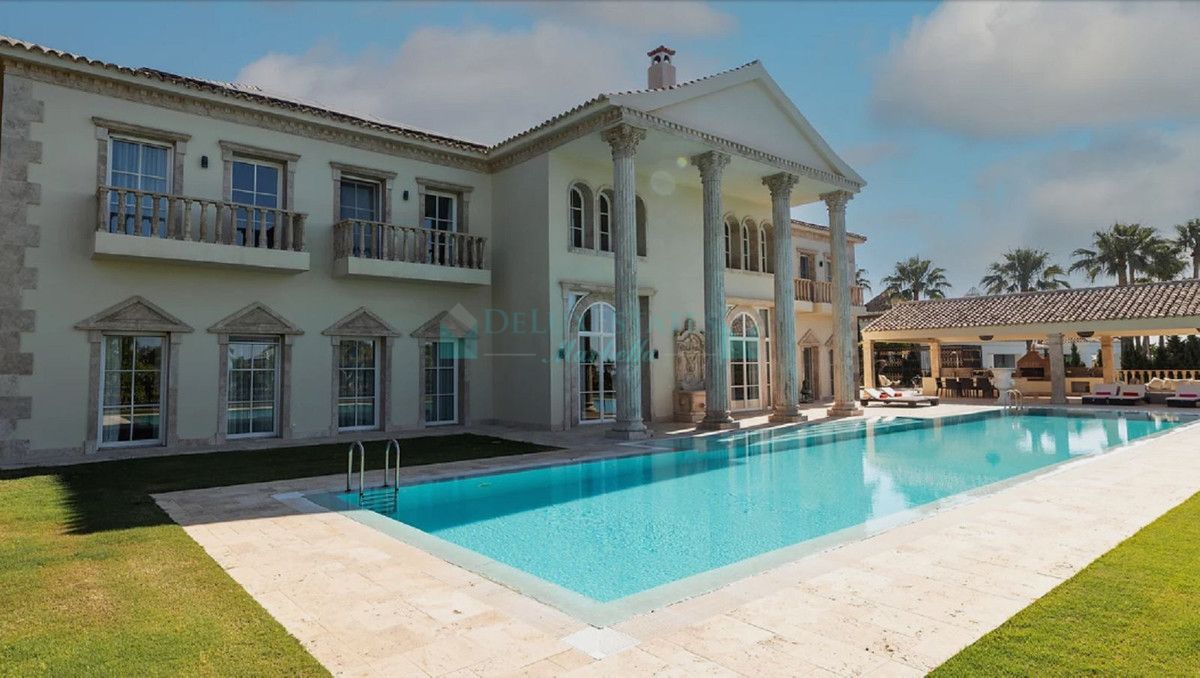 Villa for sale in Marbella