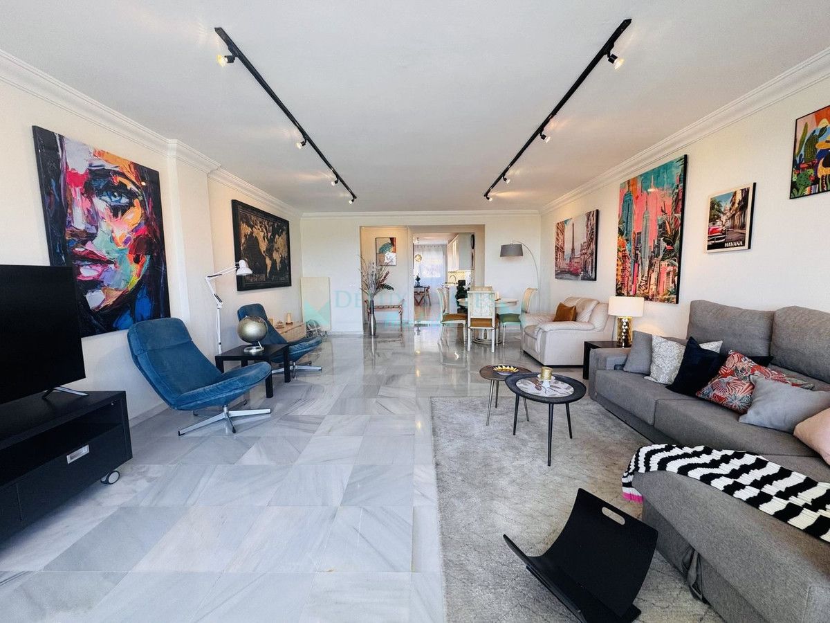 Apartment for rent in Nueva Andalucia