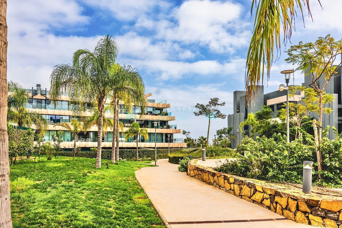 Apartment for sale in New Golden Mile, Estepona