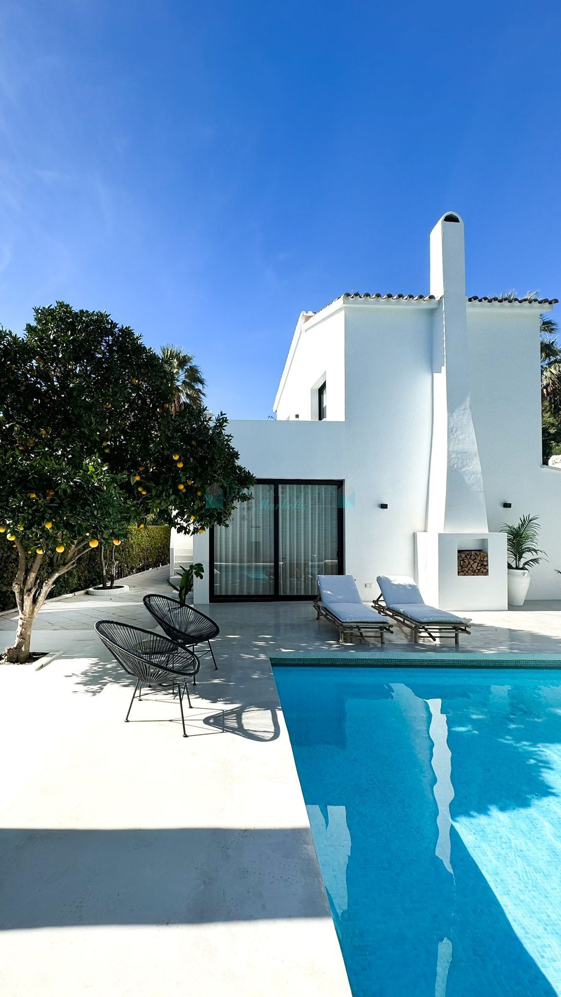 Villa for rent in Nueva Andalucia