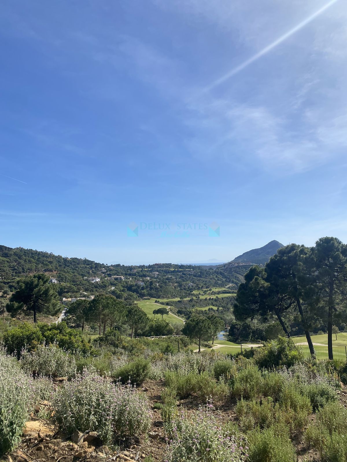 Residential Plot for sale in La Zagaleta, Benahavis