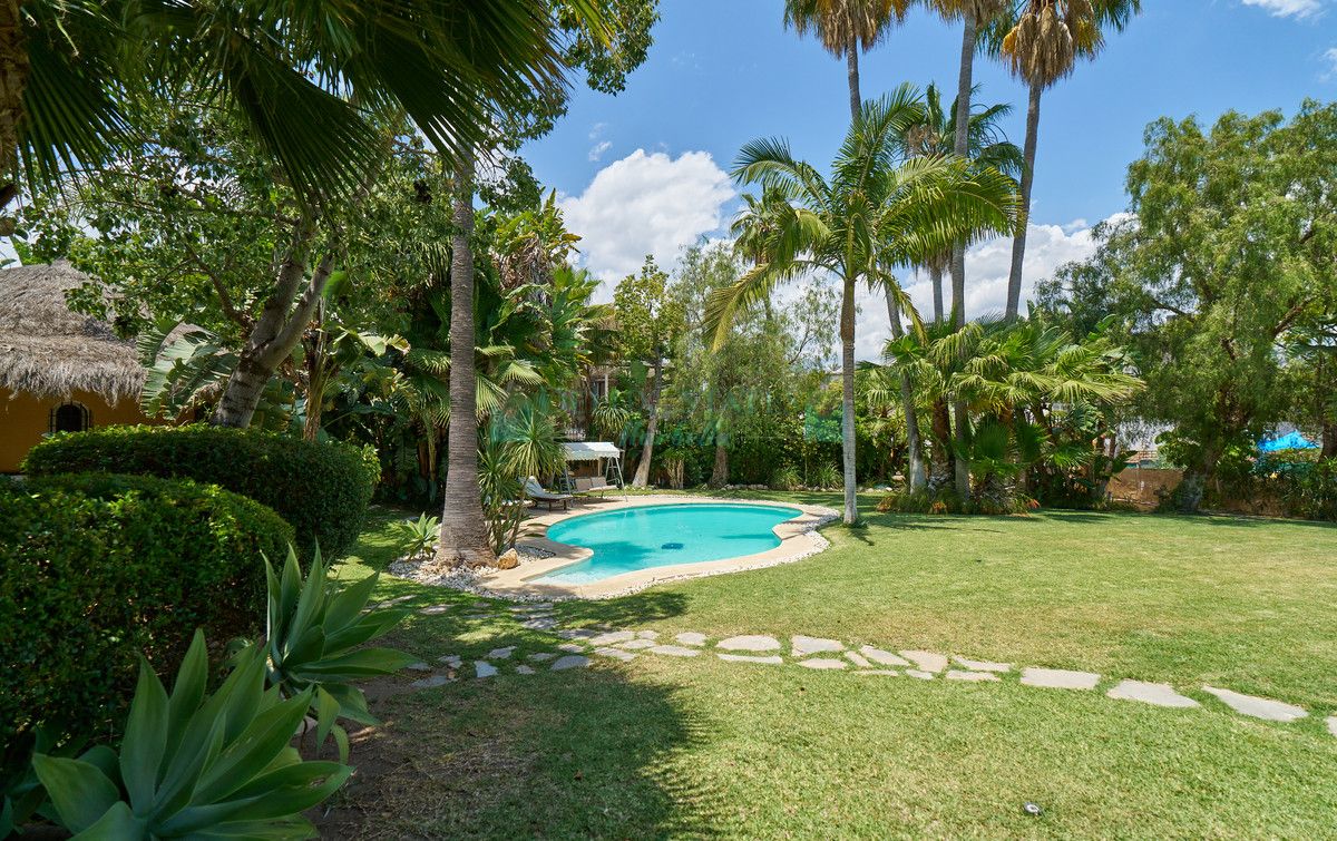 Villa for sale in Marbella