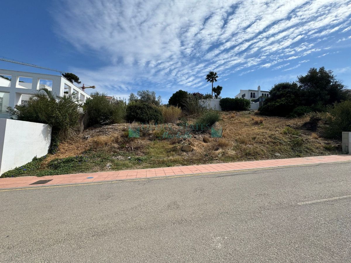 Residential Plot for sale in Estepona