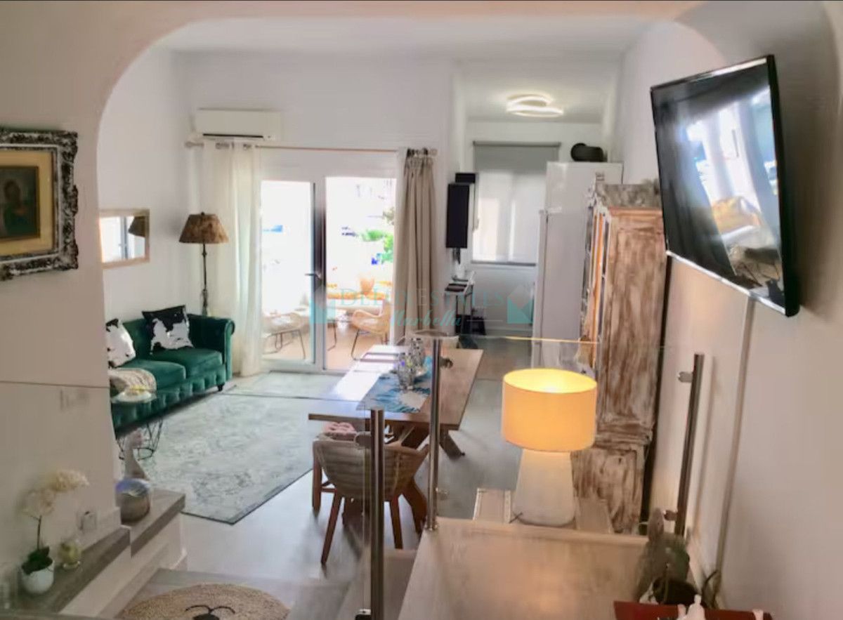 Ground Floor Apartment for sale in Cabopino, Marbella East