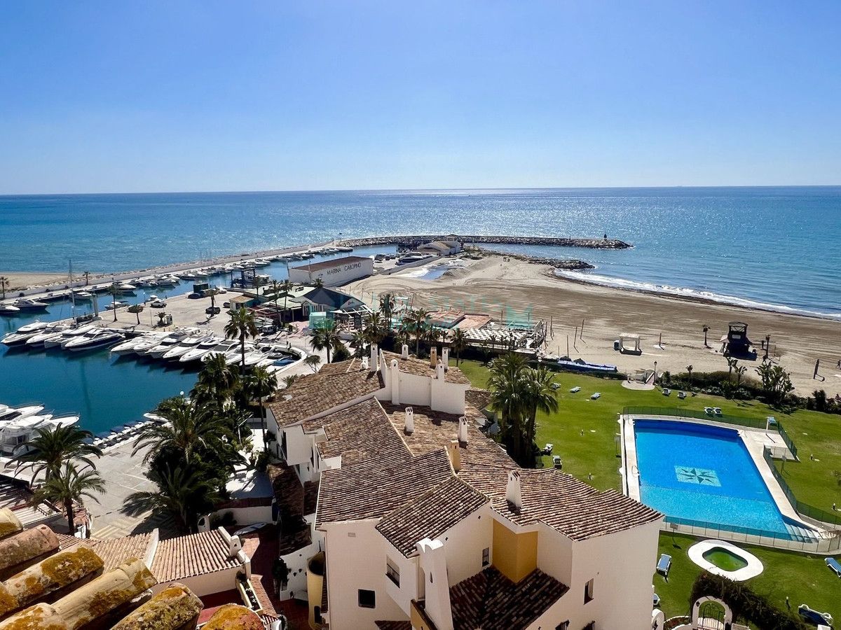 Ground Floor Apartment for sale in Cabopino, Marbella East