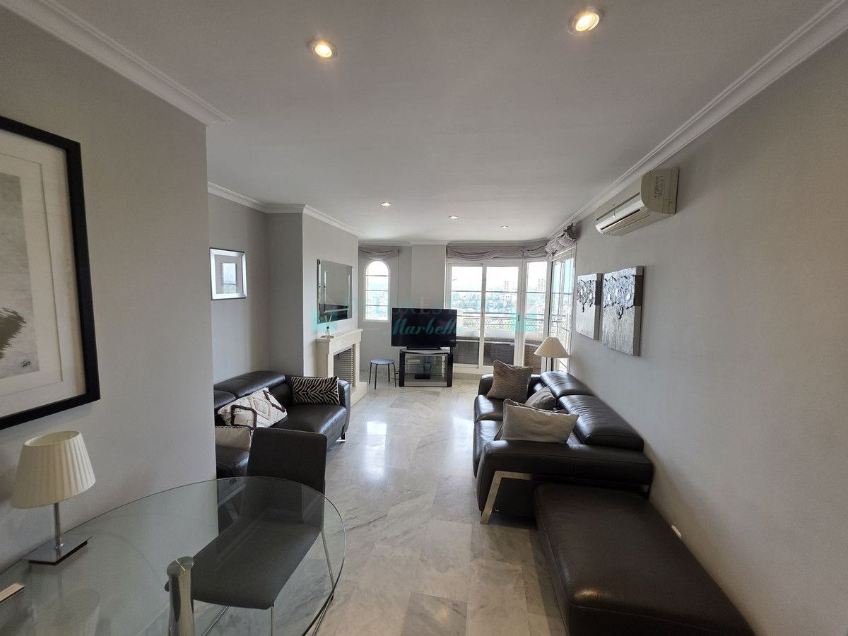 Apartment for rent in Nueva Andalucia