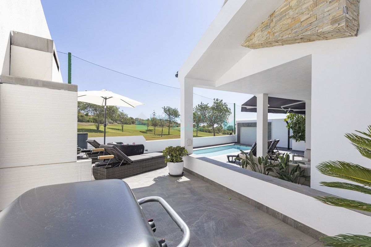 Semi Detached Villa for rent in Estepona